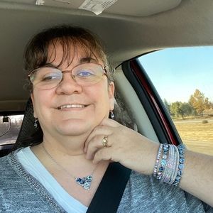 Meet your Posher, Posh